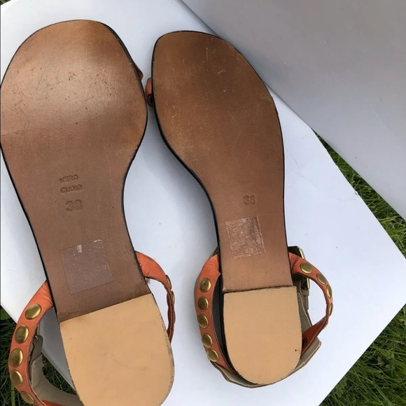 New BIBI LOU Flat Grey Red Studded Sandals T-Strap 7.5 US 38 EU - Picture 6 of 6